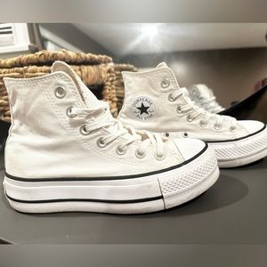 White Converse Plataform